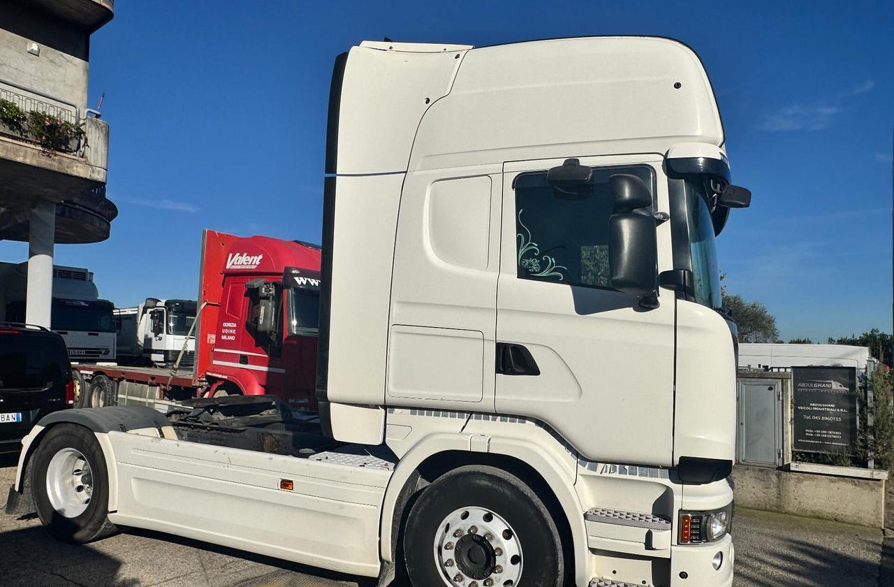 TRATTORE STRADALE SCANIA R450 - 2016 - رأس تريلا: صورة 2 TRATTORE STRADALE SCANIA R450 - 2016 - رأس تريلا: صورة 2