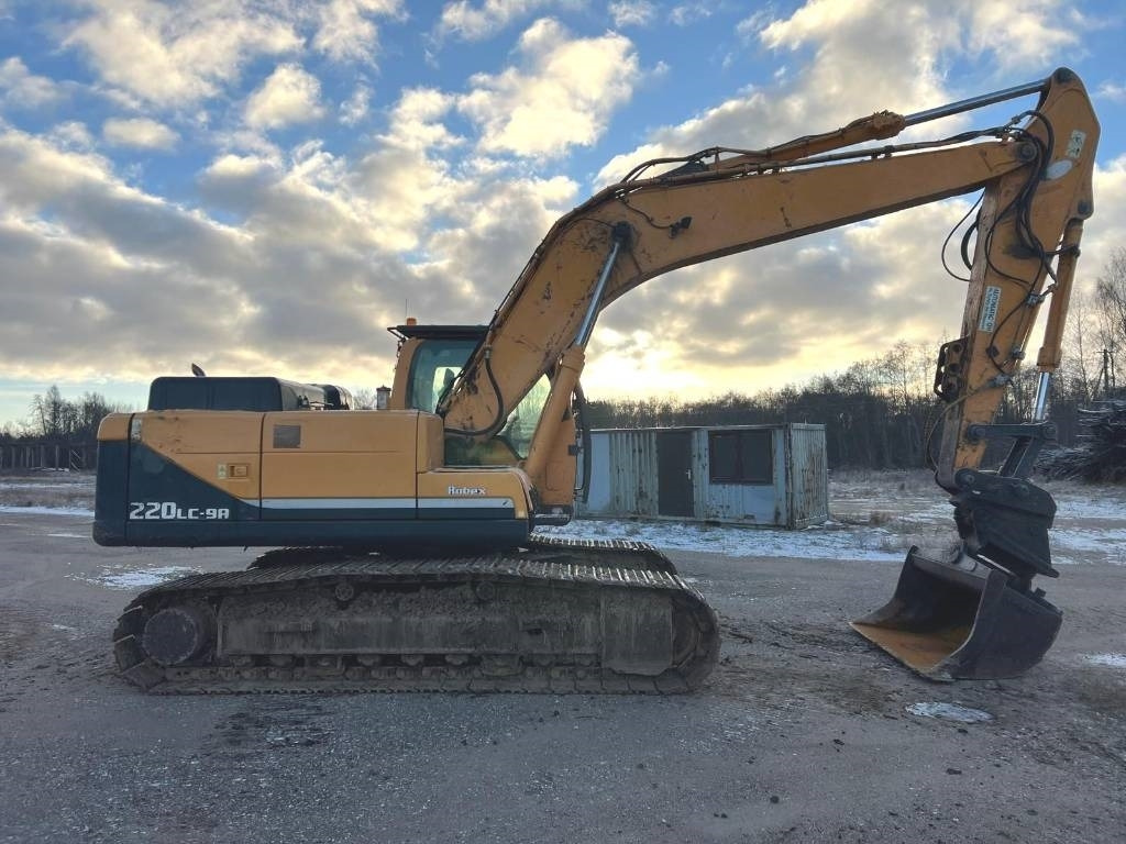Hyundai Robex 220 LC-9 A - حفار زاحف: صورة 5 Hyundai Robex 220 LC-9 A - حفار زاحف: صورة 5