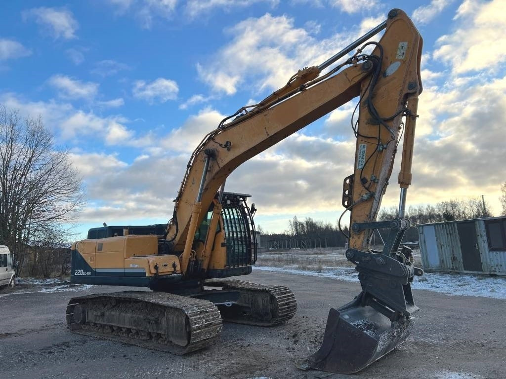 Hyundai Robex 220 LC-9 A - حفار زاحف: صورة 2 Hyundai Robex 220 LC-9 A - حفار زاحف: صورة 2