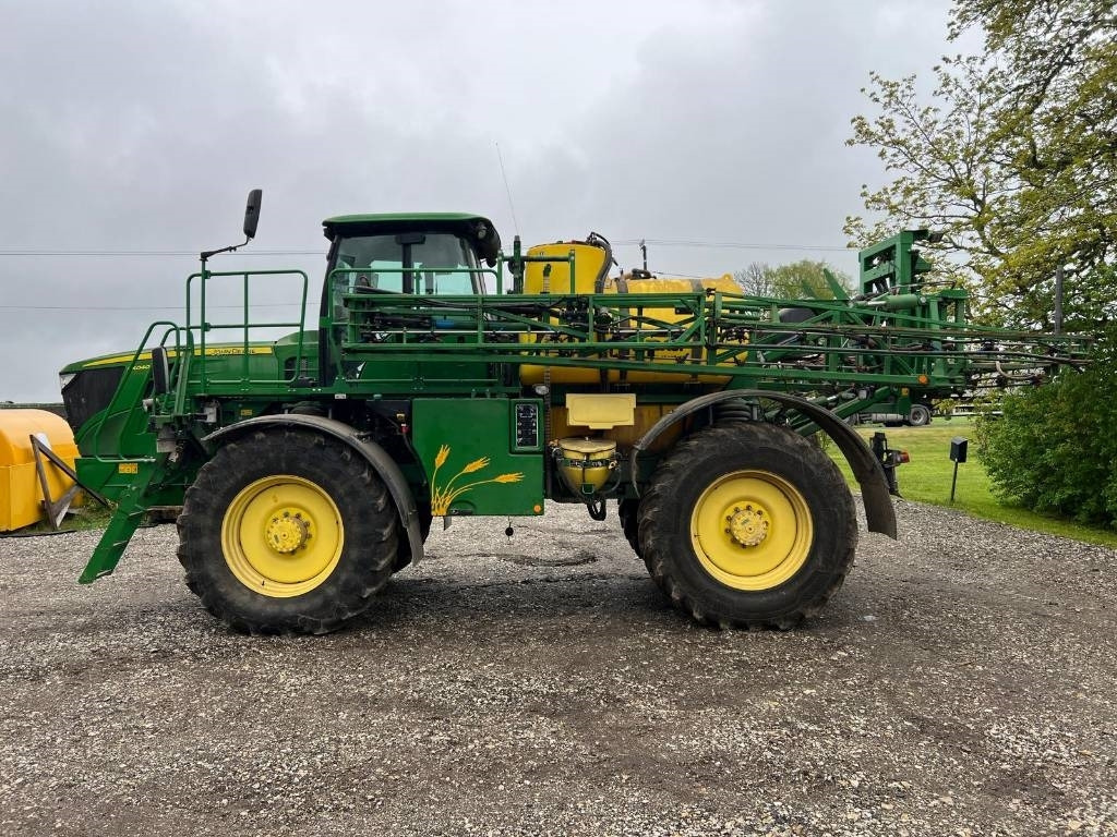 John Deere R4040i - رشاش دفع ذاتي: صورة 5 John Deere R4040i - رشاش دفع ذاتي: صورة 5