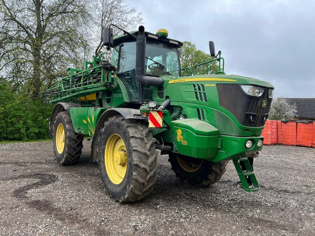 John Deere R4040i - رشاش دفع ذاتي: صورة 2 John Deere R4040i - رشاش دفع ذاتي: صورة 2