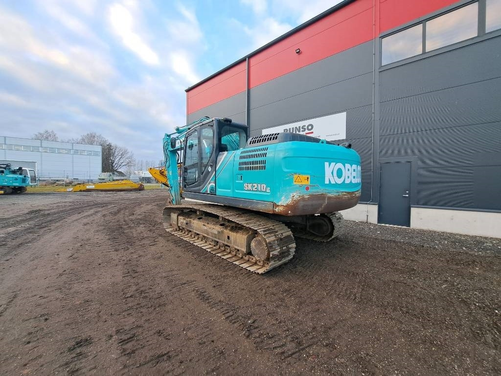 Kobelco SK 210 LC-10 - حفار زاحف: صورة 3 Kobelco SK 210 LC-10 - حفار زاحف: صورة 3