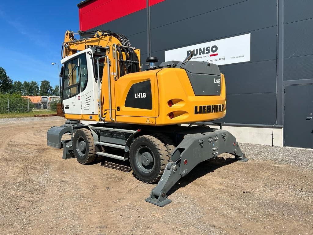Liebherr LH 18 M Litronic - آلة التعامل مع النفايات: صورة 3 Liebherr LH 18 M Litronic - آلة التعامل مع النفايات: صورة 3