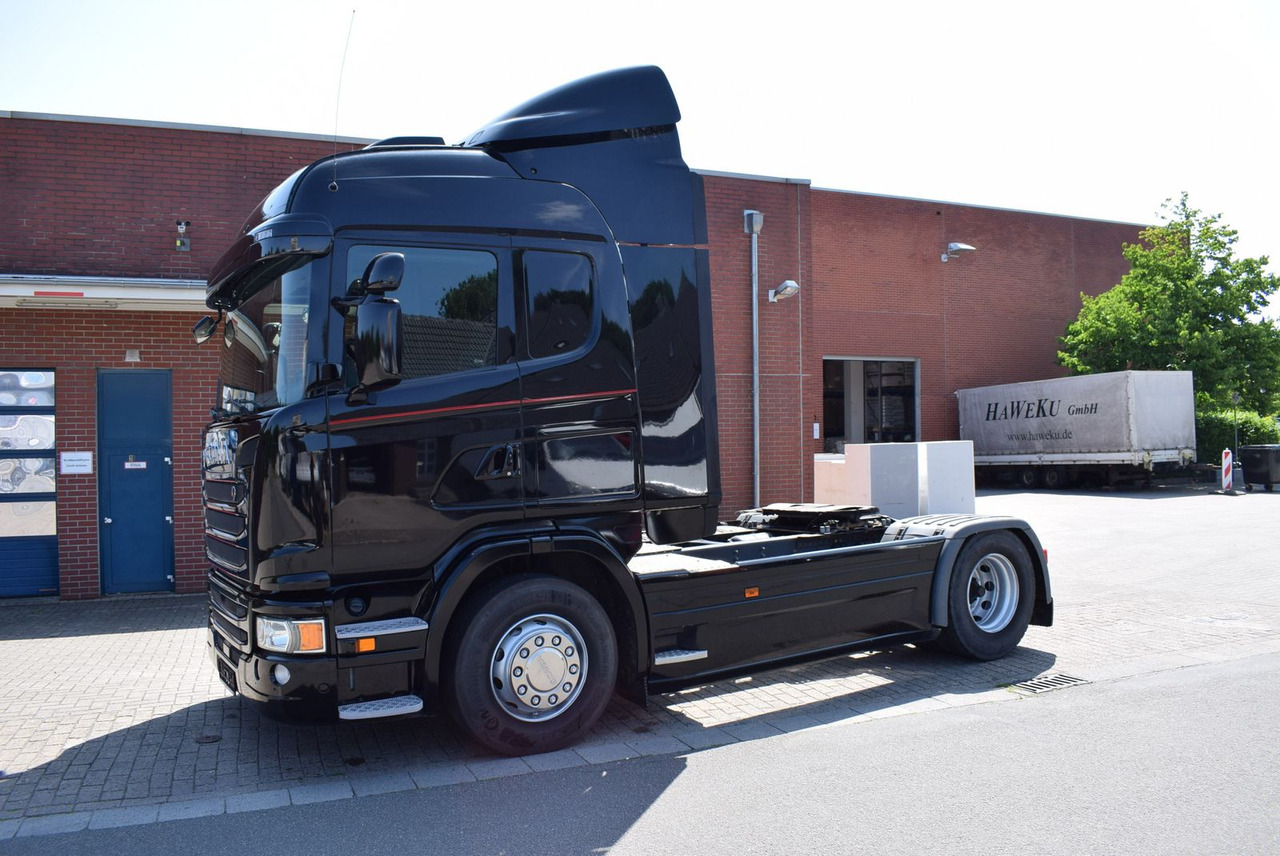 Scania R410 Highline Retarder Klima Standklima ACC - مقطورة السحب: صورة 2 Scania R410 Highline Retarder Klima Standklima ACC - مقطورة السحب: صورة 2