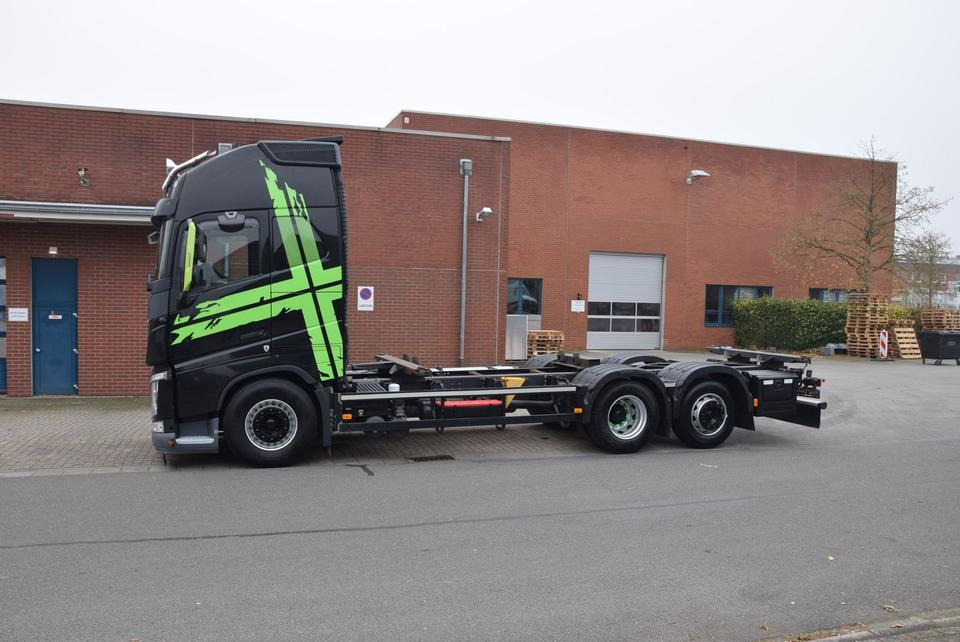 Volvo FH 460 Fahrschule 3-AchsRetarder ACC 4-Sitze - ناقلة حاويات/ شاحنة حاويات: صورة 3 Volvo FH 460 Fahrschule 3-AchsRetarder ACC 4-Sitze - ناقلة حاويات/ شاحنة حاويات: صورة 3