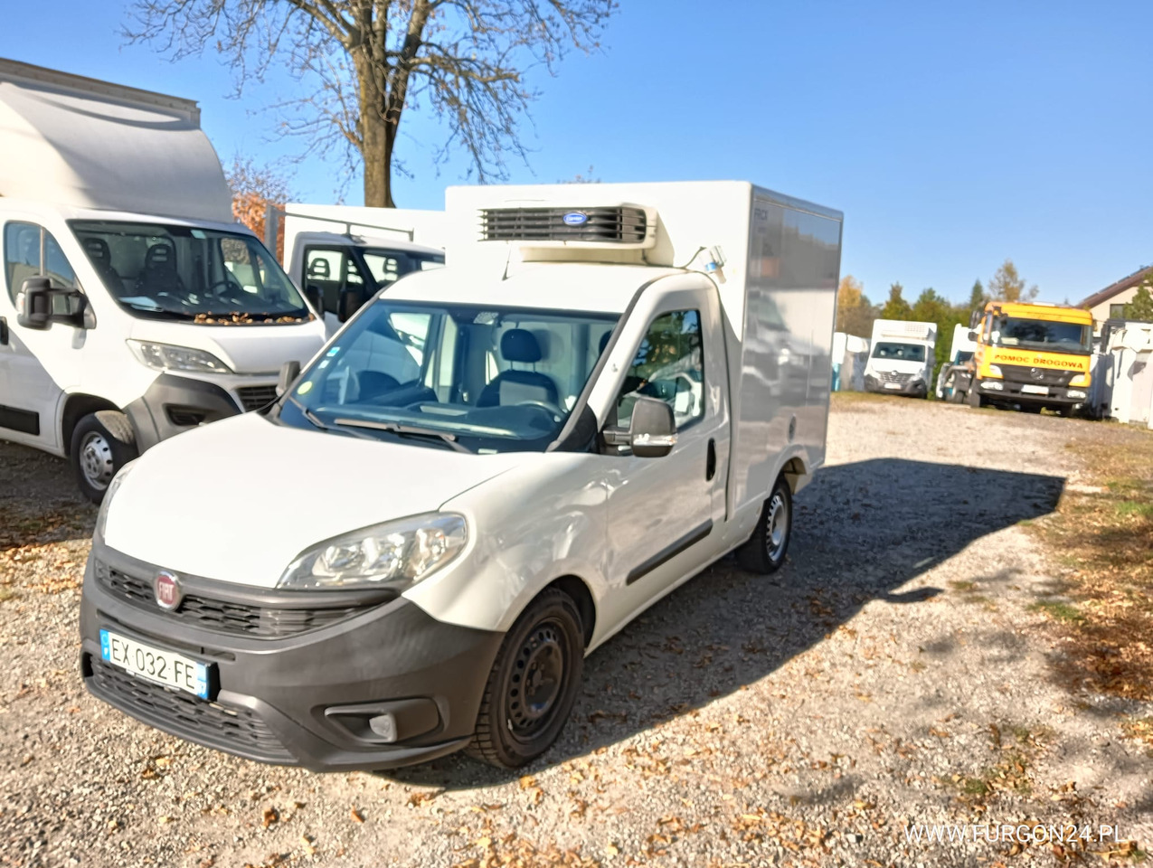 FIAT DOBLO KONTENER CHŁODNIA NR 811 - شاحنة توصيل مبردة: صورة 1 FIAT DOBLO KONTENER CHŁODNIA NR 811 - شاحنة توصيل مبردة: صورة 1
