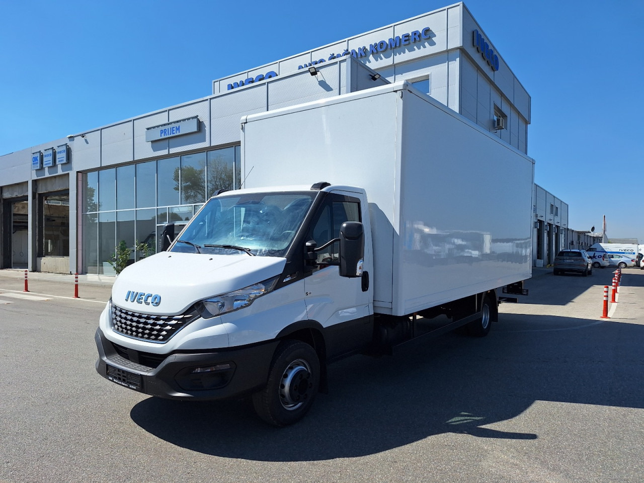 IVECO DAILY 72C18 A8 34m3 - فان: صورة 1 IVECO DAILY 72C18 A8 34m3 - فان: صورة 1