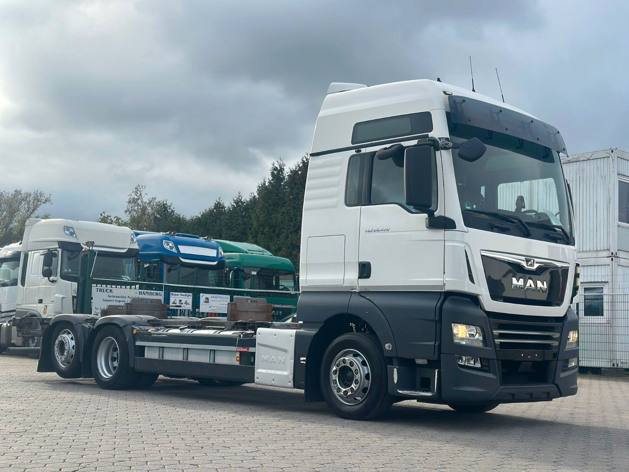 MAN 26.470*Intarder+ Lenk+Lift+Euro 6D - ناقلة حاويات/ شاحنة حاويات: صورة 1 MAN 26.470*Intarder+ Lenk+Lift+Euro 6D - ناقلة حاويات/ شاحنة حاويات: صورة 1