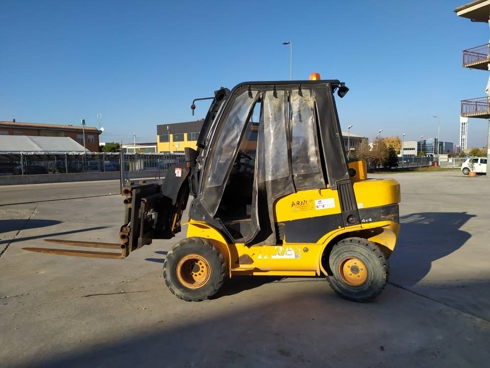 JCB TLT 30 - آلة رفع ونقل تلسكوبية: صورة 2 JCB TLT 30 - آلة رفع ونقل تلسكوبية: صورة 2