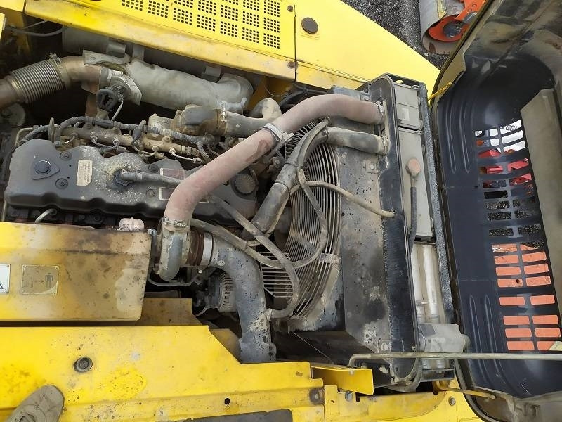 New Holland E 265 C - حفار زاحف: صورة 5 New Holland E 265 C - حفار زاحف: صورة 5