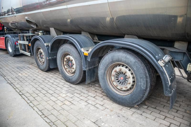 Eta CITERNE LAIT/MILCH/MILK 29000L - نصف مقطورة صهريج: صورة 5 Eta CITERNE LAIT/MILCH/MILK 29000L - نصف مقطورة صهريج: صورة 5