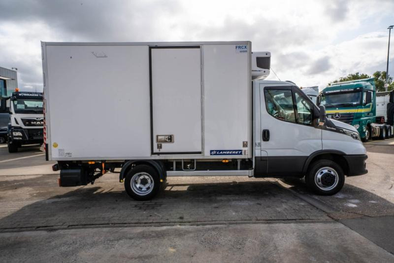 Iveco DAILY 35C180 HI MATIC+CARRIER XERIOS 5+ DHOLLANDIA - شاحنة توصيل مبردة: صورة 3 Iveco DAILY 35C180 HI MATIC+CARRIER XERIOS 5+ DHOLLANDIA - شاحنة توصيل مبردة: صورة 3