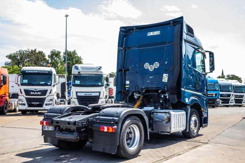Mercedes ACTROS 1848 LS - مقطورة السحب: صورة 3 Mercedes ACTROS 1848 LS - مقطورة السحب: صورة 3