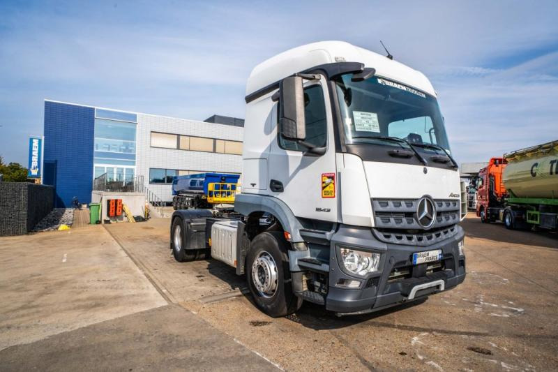 Mercedes AROCS 1843 LS ( NO ACTROS) - رأس تريلا: صورة 2 Mercedes AROCS 1843 LS ( NO ACTROS) - رأس تريلا: صورة 2