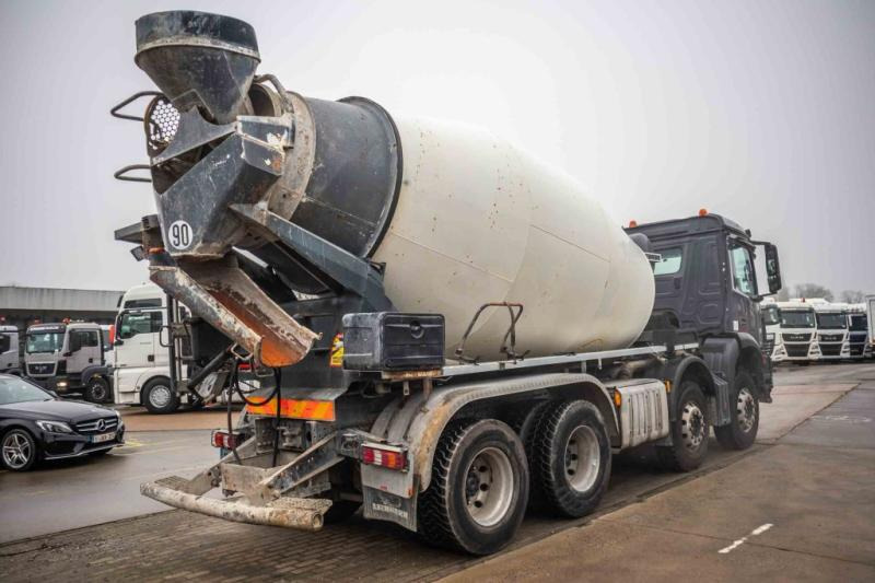 Mercedes AROCS 3236 BB+LIEBHERR 9M3 - شاحنة خلاطة خرسانة: صورة 3 Mercedes AROCS 3236 BB+LIEBHERR 9M3 - شاحنة خلاطة خرسانة: صورة 3
