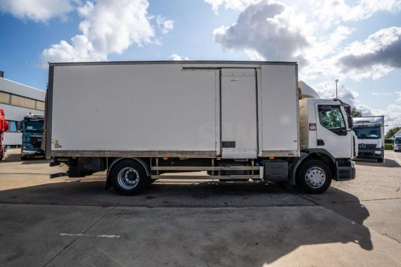 Renault D 19 WIDE 320 DXI +DHOLLANDIA 2t. - شاحنة صندوقية: صورة 3 Renault D 19 WIDE 320 DXI +DHOLLANDIA 2t. - شاحنة صندوقية: صورة 3
