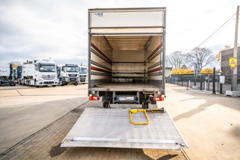 Renault D12 210 DXI // HAYON DHOLLANDIA - شاحنة صندوقية: صورة 5 Renault D12 210 DXI // HAYON DHOLLANDIA - شاحنة صندوقية: صورة 5