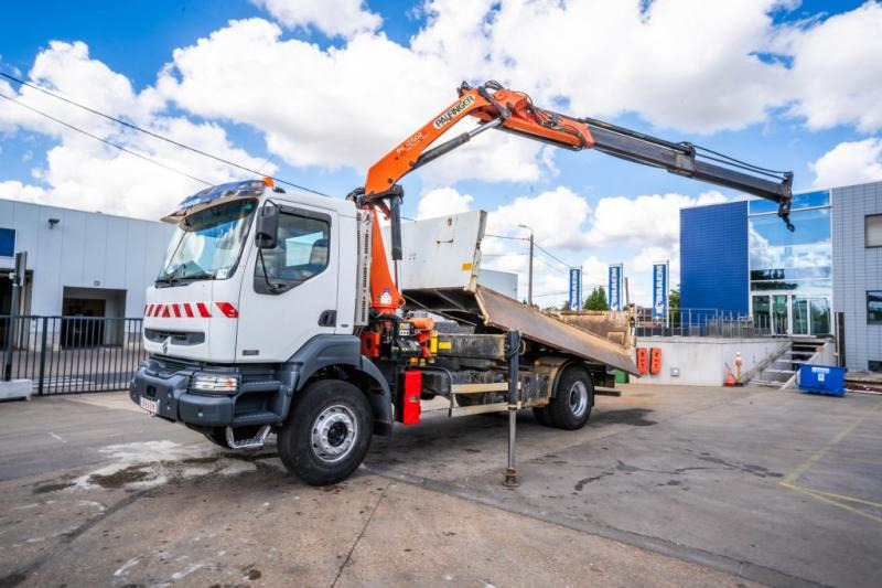 Renault KERAX 320 DCI +BIBENNE+PALFINGER 12Ton/m/2 EXT. - شاحنة قلاب, شاحنة كرين: صورة 1 Renault KERAX 320 DCI +BIBENNE+PALFINGER 12Ton/m/2 EXT. - شاحنة قلاب, شاحنة كرين: صورة 1