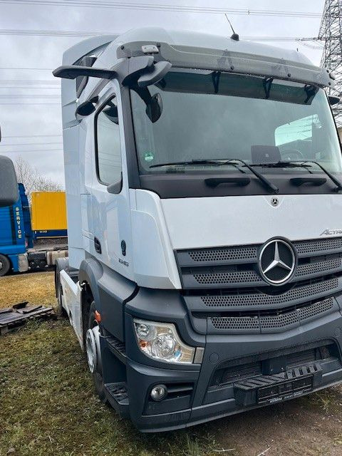 Mercedes-Benz 1846 LS Mirrow Cam - مقطورة السحب: صورة 2 Mercedes-Benz 1846 LS Mirrow Cam - مقطورة السحب: صورة 2