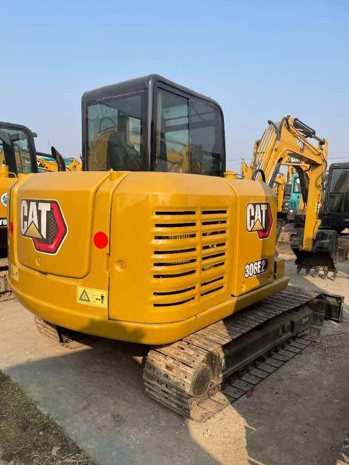 CAT 306 - حفار زاحف: صورة 3 CAT 306 - حفار زاحف: صورة 3