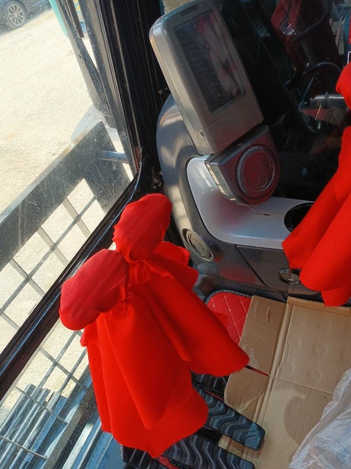 حفار زاحف للبيع  CAT 315: صورة 11