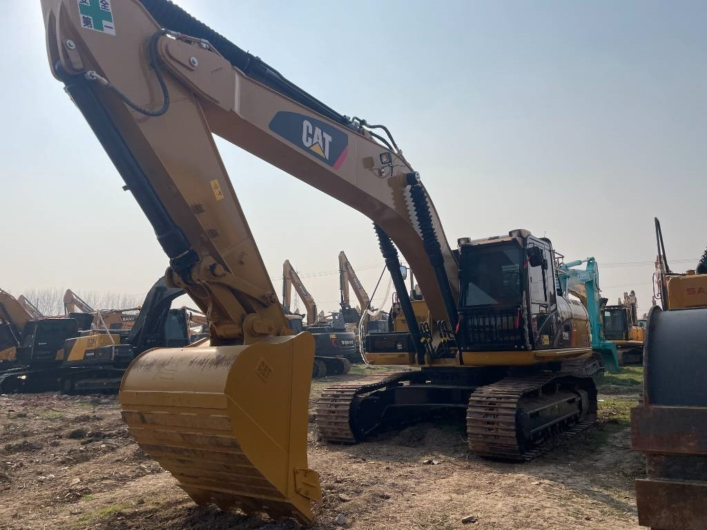 CAT 329 D - حفار زاحف: صورة 2 CAT 329 D - حفار زاحف: صورة 2