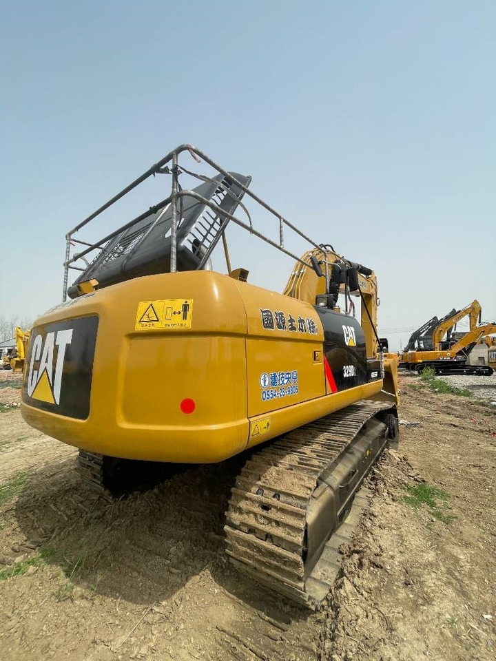 CAT 329D2 - حفار زاحف: صورة 2 CAT 329D2 - حفار زاحف: صورة 2