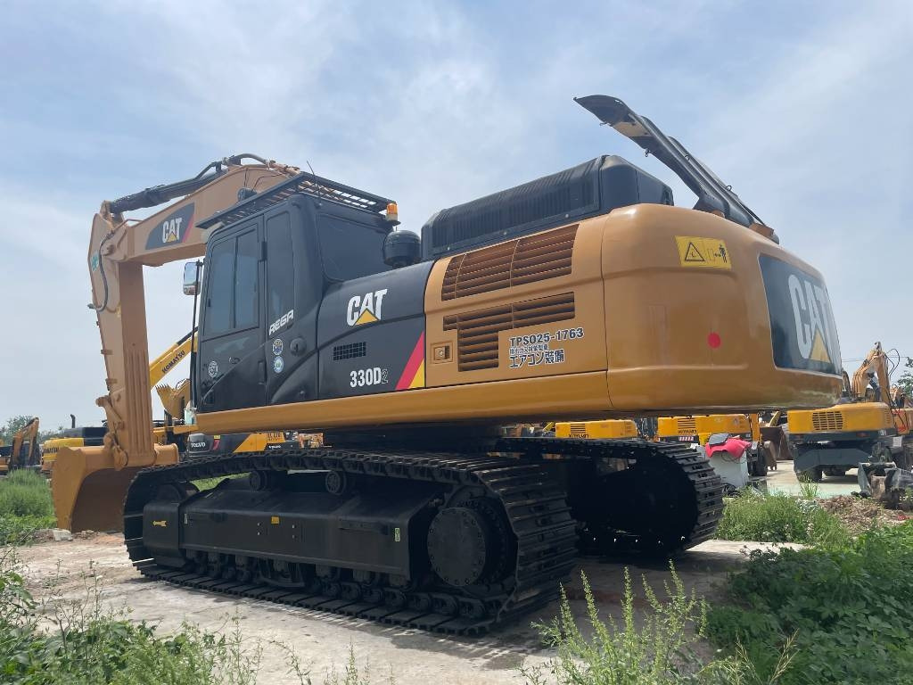 CAT 330D2 - حفار زاحف: صورة 1 CAT 330D2 - حفار زاحف: صورة 1