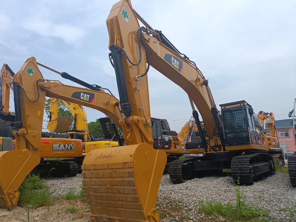 CAT 330D2 - حفار زاحف: صورة 3 CAT 330D2 - حفار زاحف: صورة 3