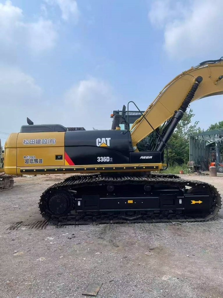 CAT 336D2 - حفار زاحف: صورة 2 CAT 336D2 - حفار زاحف: صورة 2