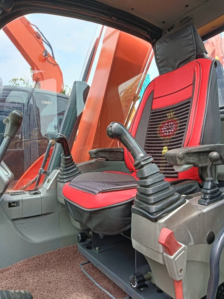 Doosan DX 75 - حفار زاحف: صورة 3 Doosan DX 75 - حفار زاحف: صورة 3