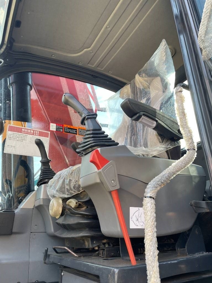 Doosan DX225LCA - حفار زاحف: صورة 2 Doosan DX225LCA - حفار زاحف: صورة 2