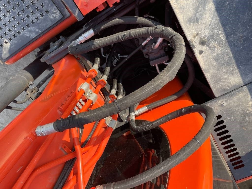 Doosan DX225LCA - حفار زاحف: صورة 5 Doosan DX225LCA - حفار زاحف: صورة 5