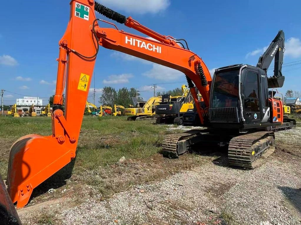 Hitachi ZX 120  - حفار زاحف: صورة 2 Hitachi ZX 120  - حفار زاحف: صورة 2