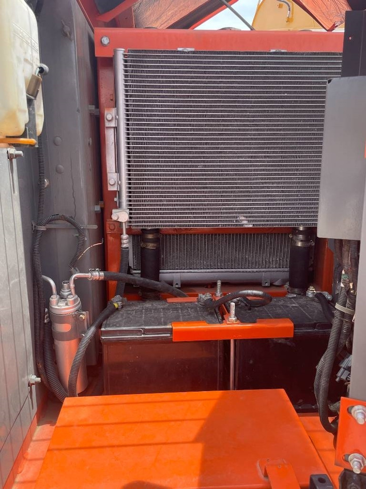 Hitachi ZX 70 - حفار صغير: صورة 4 Hitachi ZX 70 - حفار صغير: صورة 4