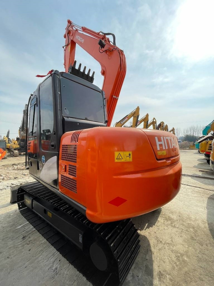 Hitachi ZX 70 - حفار صغير: صورة 2 Hitachi ZX 70 - حفار صغير: صورة 2