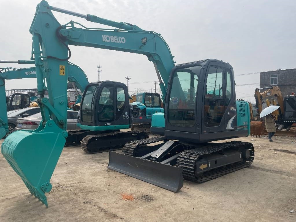 Kobelco SK 75 - حفار صغير: صورة 4 Kobelco SK 75 - حفار صغير: صورة 4