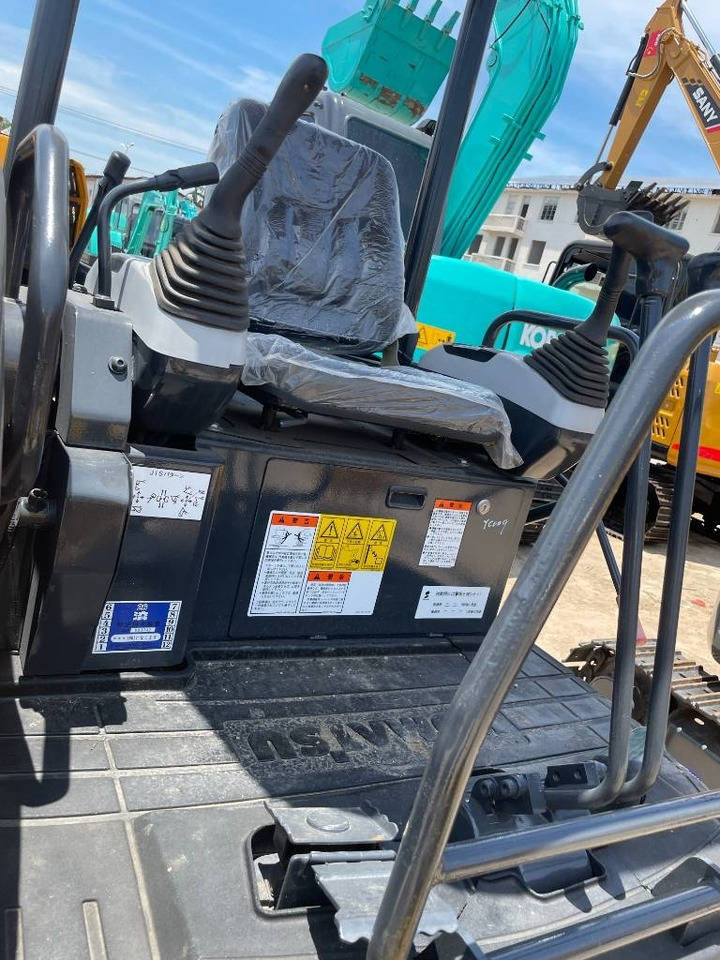 Komatsu PC 20 MR - حفار صغير: صورة 3 Komatsu PC 20 MR - حفار صغير: صورة 3