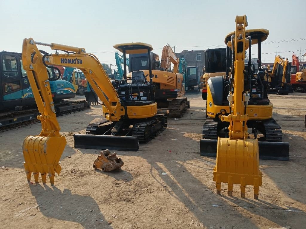 Komatsu PC 35 - حفار صغير: صورة 5 Komatsu PC 35 - حفار صغير: صورة 5