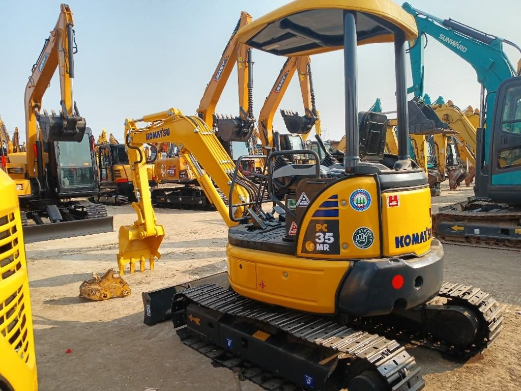 Komatsu PC 35 - حفار صغير: صورة 3 Komatsu PC 35 - حفار صغير: صورة 3