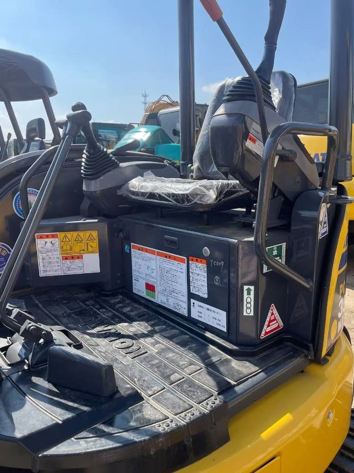 Komatsu PC 35 - حفار صغير: صورة 3 Komatsu PC 35 - حفار صغير: صورة 3