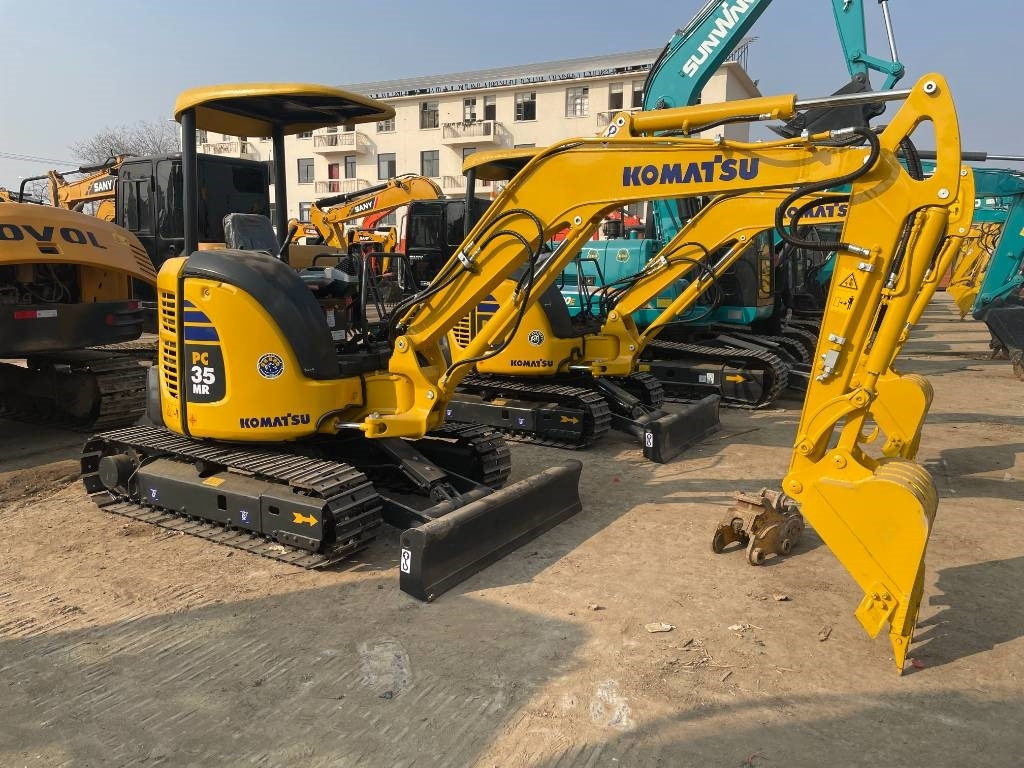 Komatsu PC 35 - حفار صغير: صورة 5 Komatsu PC 35 - حفار صغير: صورة 5