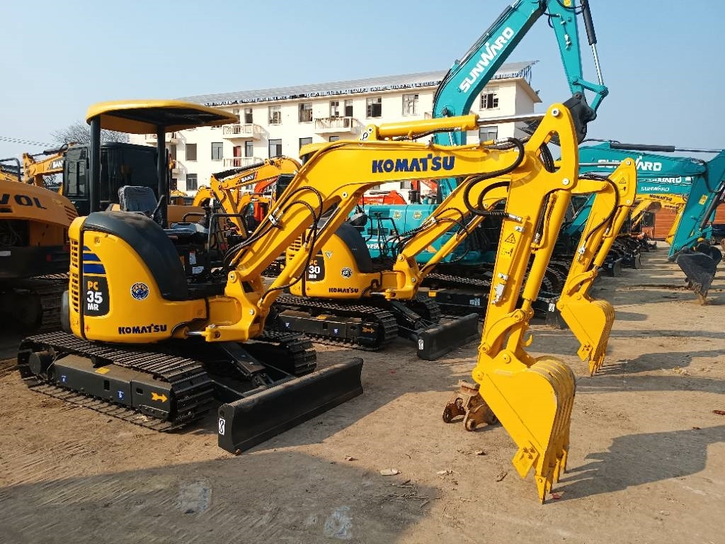 Komatsu PC 35 - حفار صغير: صورة 2 Komatsu PC 35 - حفار صغير: صورة 2