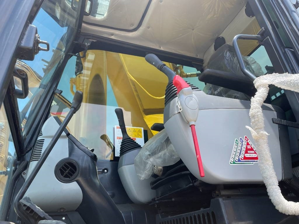 Komatsu PC 400 - حفار زاحف: صورة 4 Komatsu PC 400 - حفار زاحف: صورة 4