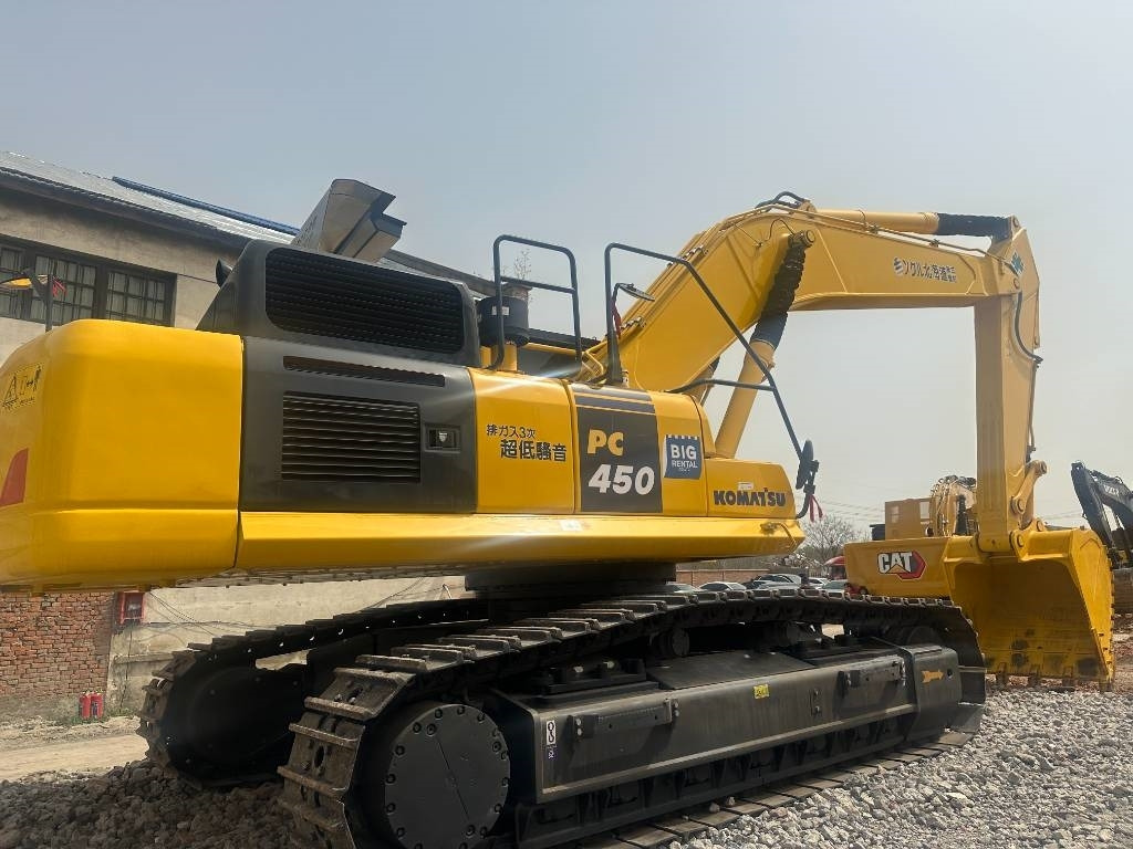 Komatsu PC 450 - حفار زاحف: صورة 4 Komatsu PC 450 - حفار زاحف: صورة 4