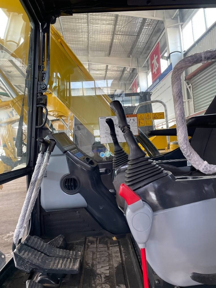 Komatsu PC 70 - حفار صغير: صورة 5 Komatsu PC 70 - حفار صغير: صورة 5