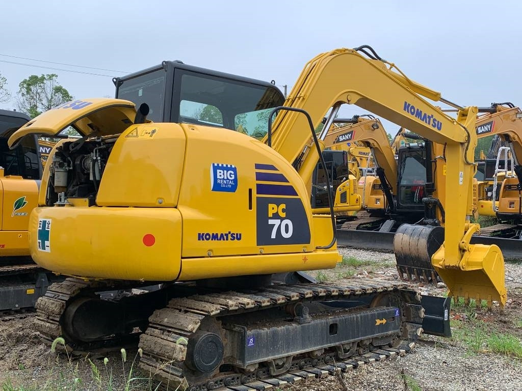 Komatsu PC 70 - حفار صغير: صورة 1 Komatsu PC 70 - حفار صغير: صورة 1