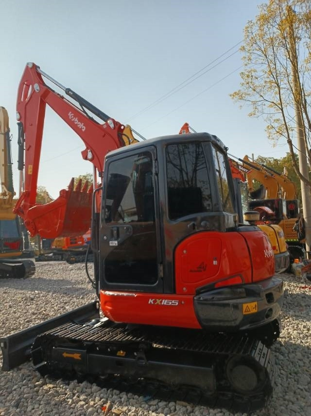 حفار صغير Kubota KX 165: صورة 7