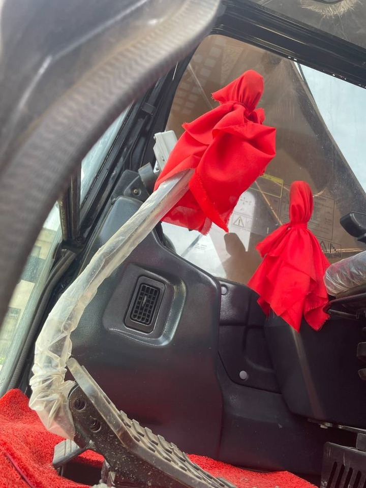 Sany SY 365 H - حفار زاحف: صورة 3 Sany SY 365 H - حفار زاحف: صورة 3