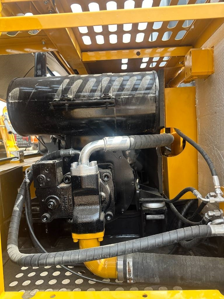 Sany SY 95 C - حفار زاحف: صورة 4 Sany SY 95 C - حفار زاحف: صورة 4